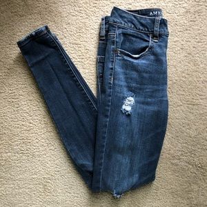 American Eagle Outfitters Ripped high-Rise Jegging